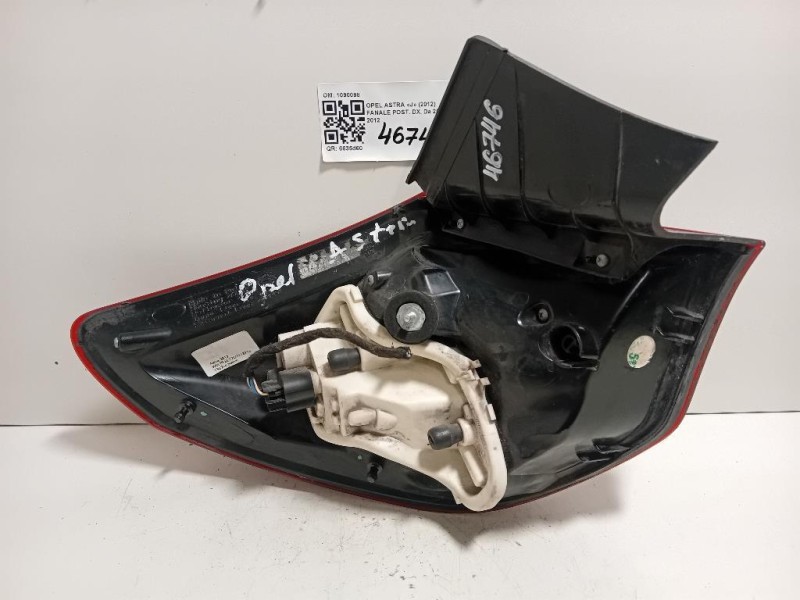 Fanale POST DX 1090098 FARO FANALE POST Opel Astra J 2012