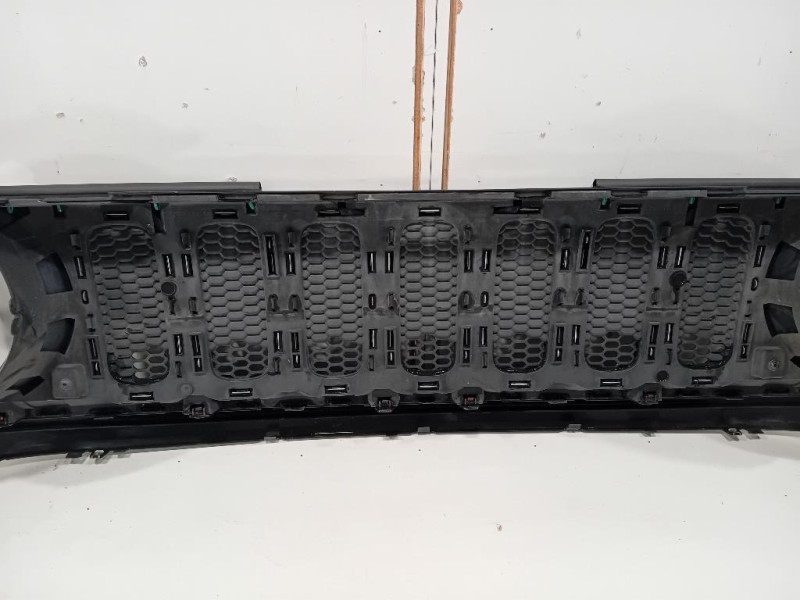 Griglia DI Ventilazione Paraurti ANT 735587827 Jeep Renegade 2015