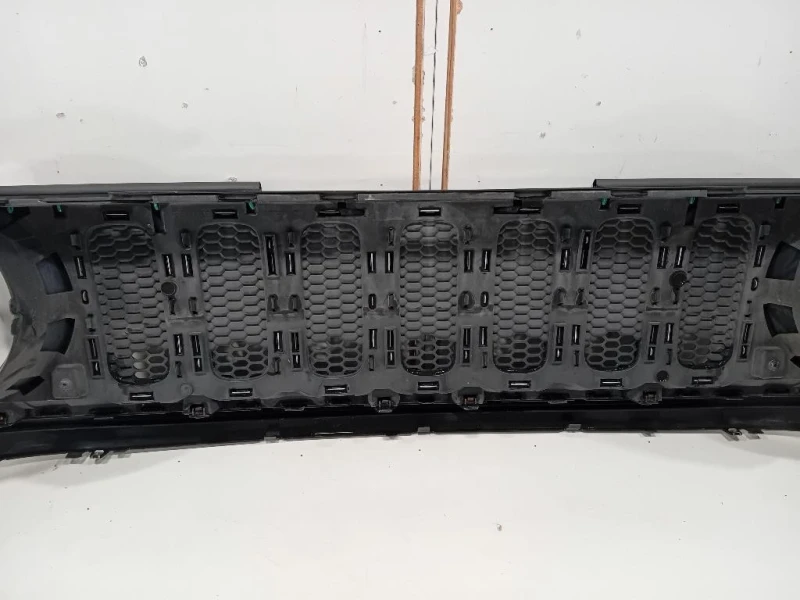 Griglia DI Ventilazione Paraurti ANT 735587827 Jeep Renegade 2015