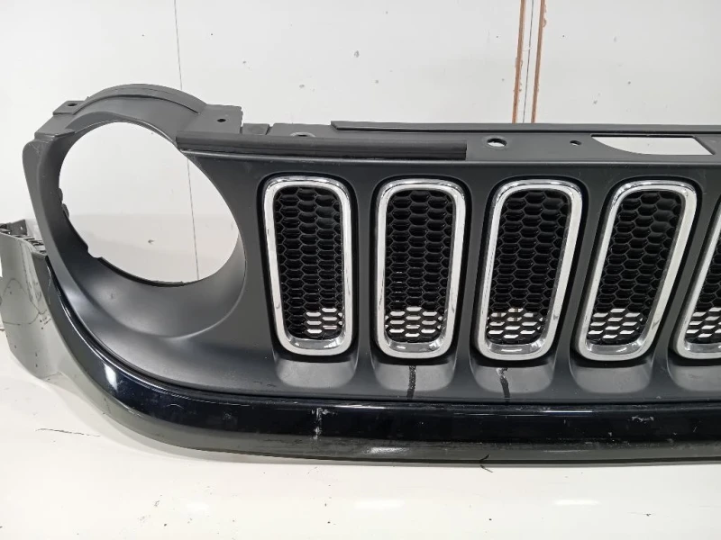 Griglia DI Ventilazione Paraurti ANT 735587827 Jeep Renegade 2015