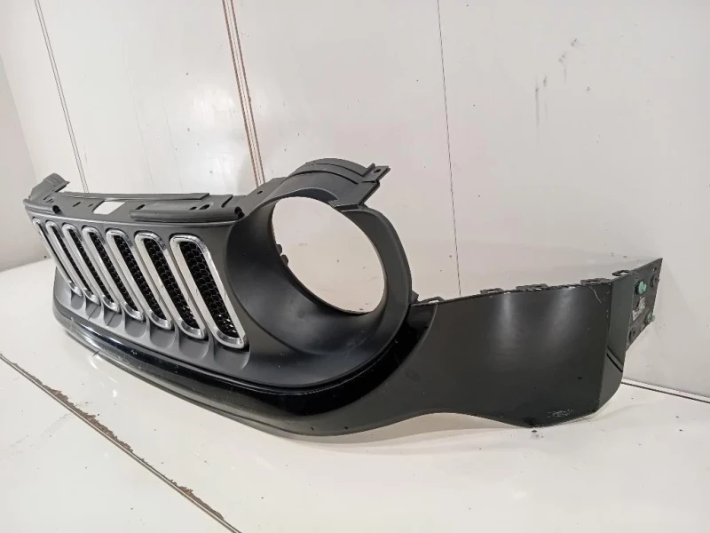 Griglia DI Ventilazione Paraurti ANT 735587827 Jeep Renegade 2015