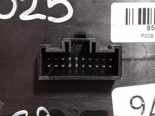 Interruttore Regolazione FARI 8530035180 Ssangyong Tivoli 2015