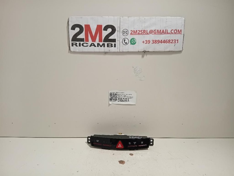 Interruttore Segnalatore LUCE Freno MANO 85201-35000 Ssangyong Tivoli 2015