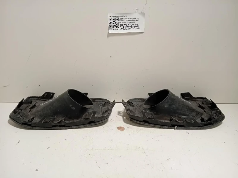 KIT Cornici Fendinebbia ANT 735585015735585013 Jeep Renegade 2015