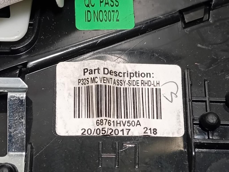 KIT Griglie Condotto ARIA Cruscotto 68761HV50A68760H50A Nissan Qashqai II 2017
