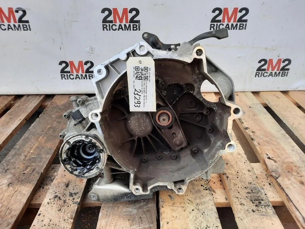 Cambio Revisionato 02T301103J Volkswagen POLO IV 2002