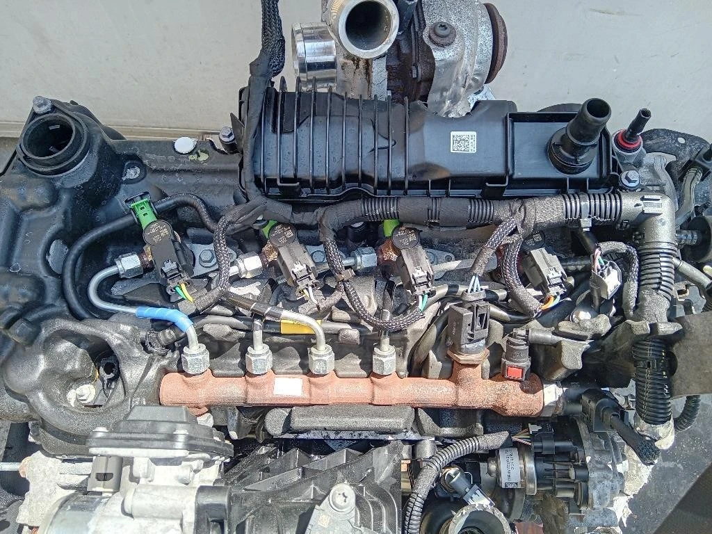 Motore Completo YLFS6 105 CV 77 KW Ford Transit Custom I 2013