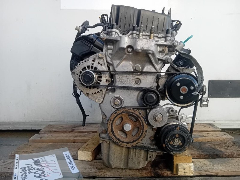 Motore Completo G16DF173910 128 CV 94 KW Ssangyong Tivoli 2015