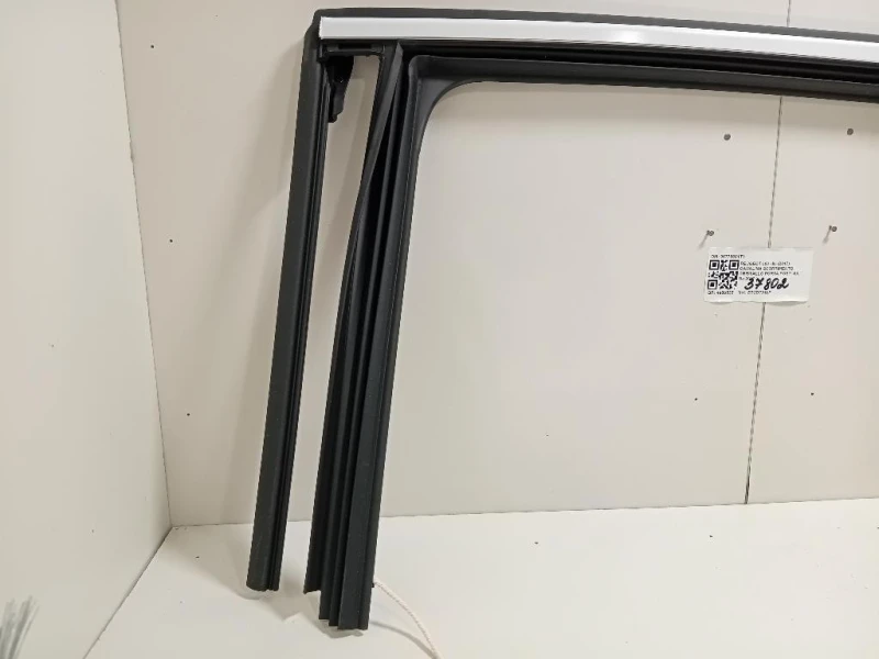 Canalina Scorrimento Cristallo Porta POST SX 96778881TV Peugeot 308 II 2017