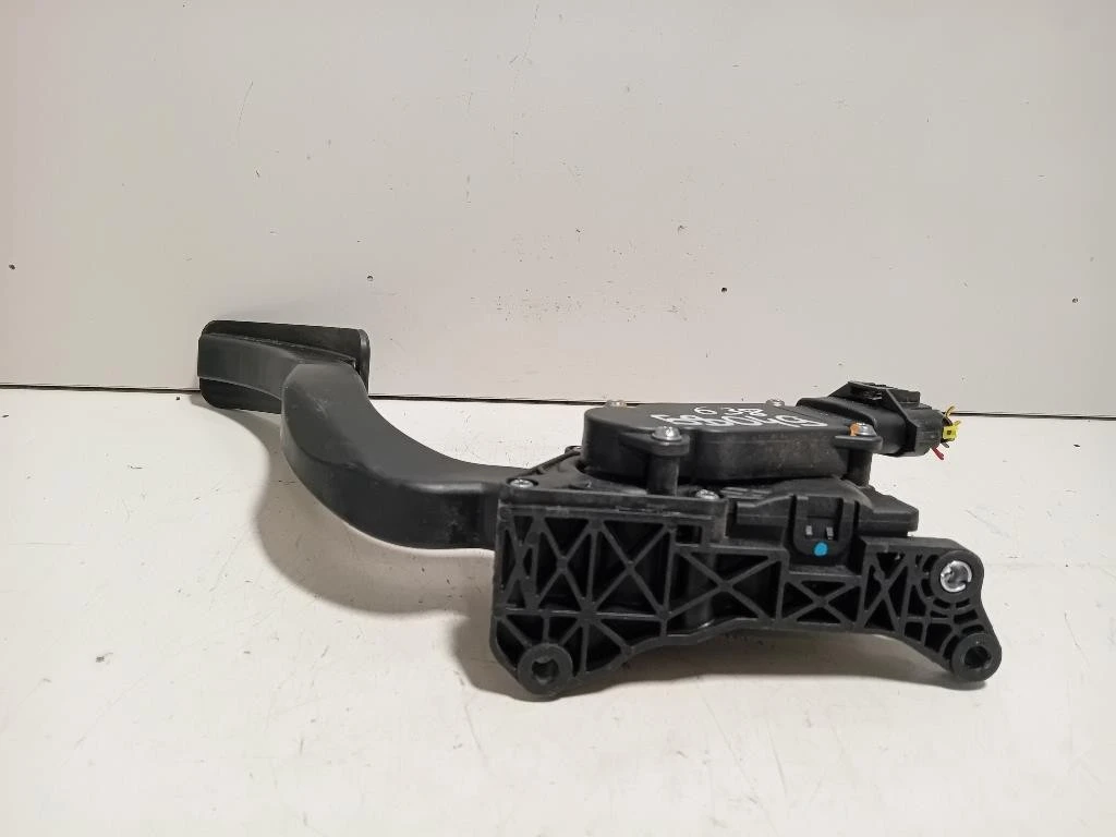 Pedale Acceleratore 20550-35900 Ssangyong Tivoli 2015