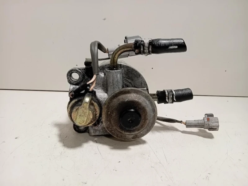 Pompa Carburante 23390-YZZAB Toyota Landcruiser 120 2003