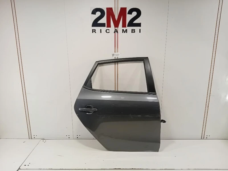 Porta POST DX 770042L210 Hyundai I30 I CW 2007