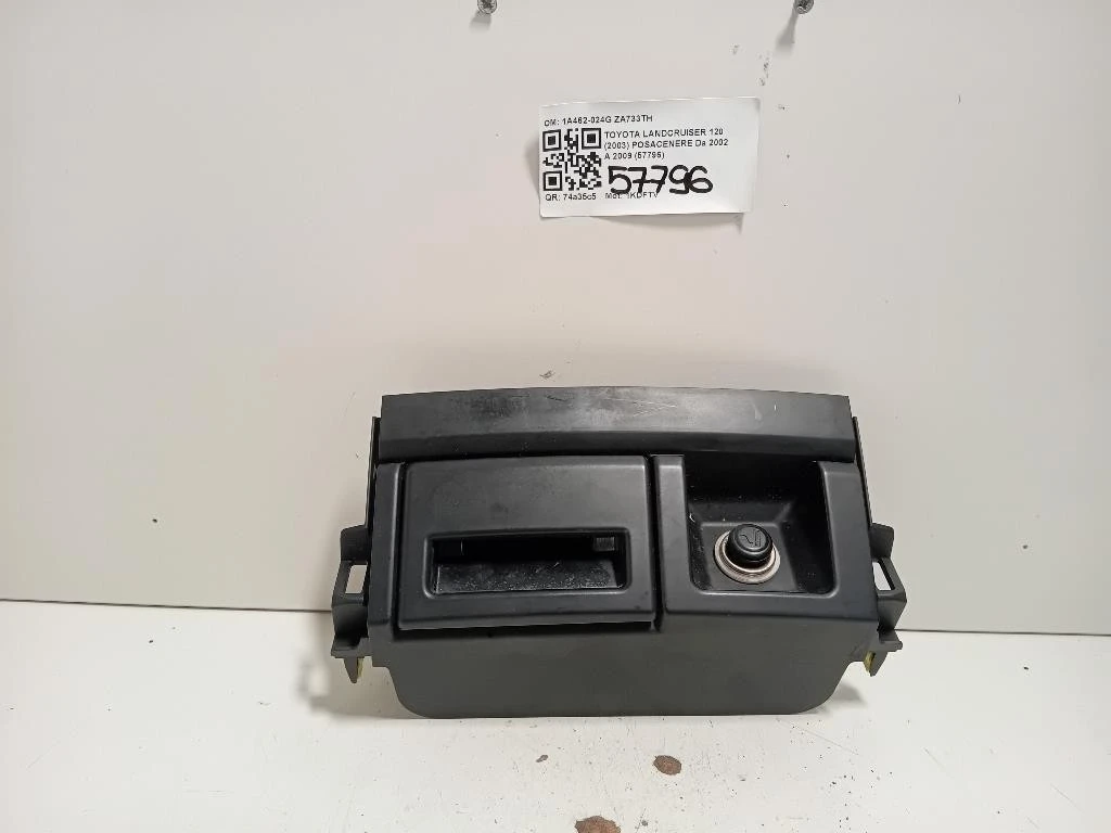 Posacenere 1A462-024G Toyota Landcruiser 120 2003