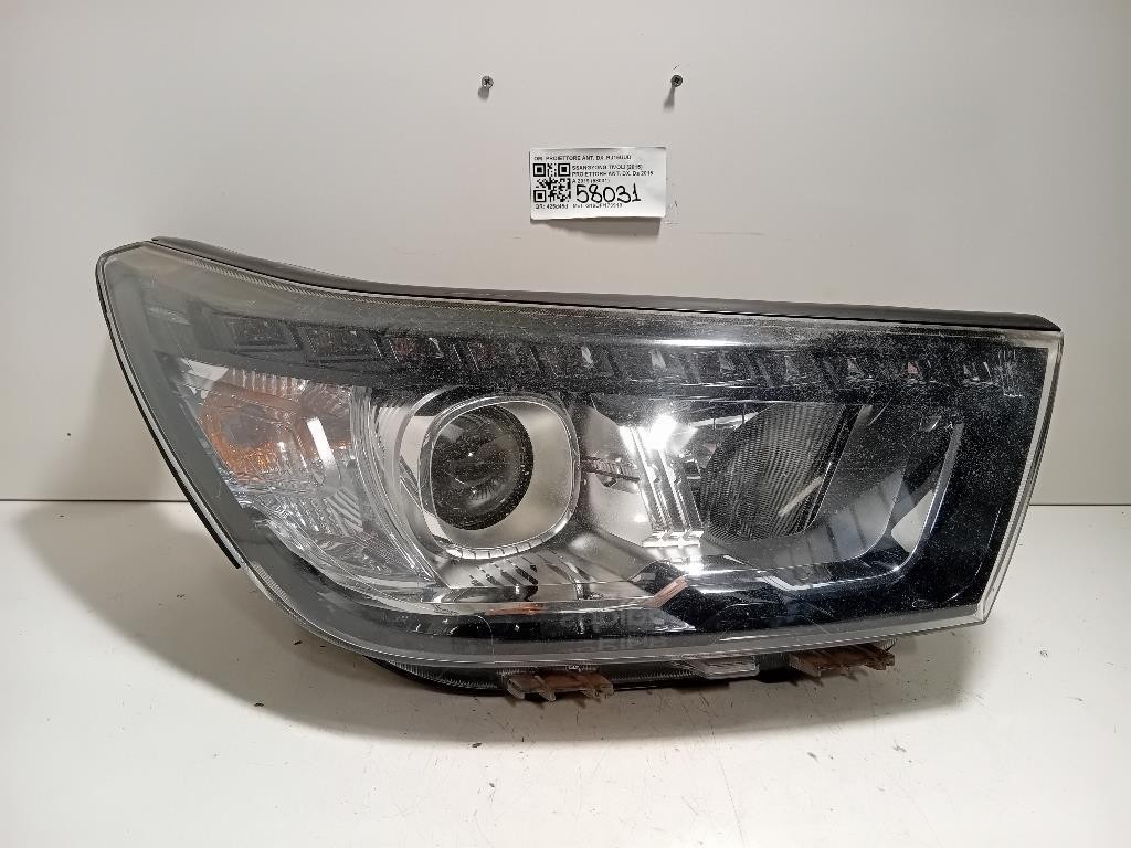 Proiettore ANT DX 8310235000 Ssangyong Tivoli 2015