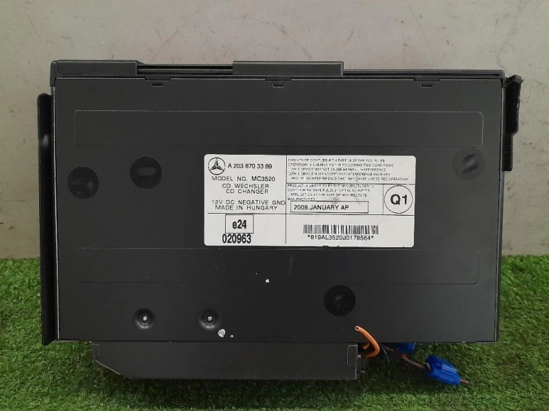 Caricatore CD A2038703389 Mercedes Classe CLK C209 2003