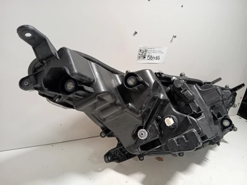 Proiettore ANT SX PROIETTORE ANT SX Toyota Yaris V 2024