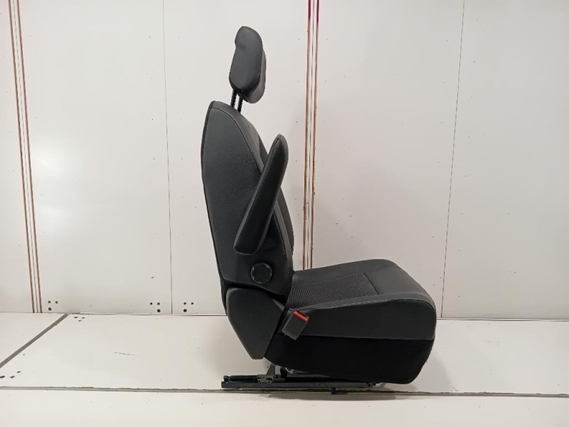 Sedile ANT SX SEDILE ANT SX Opel Vivaro C 2019