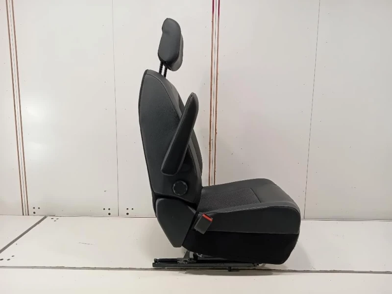 Sedile ANT SX SEDILE ANT SX Opel Vivaro C 2019