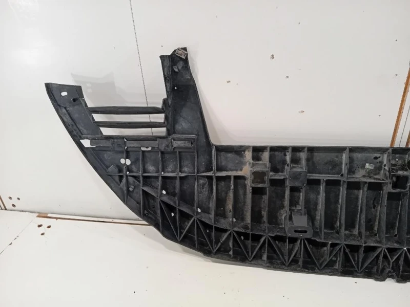 Spoiler Centrale Paraurti ANT 9677363680 Peugeot 308 II SW 2014