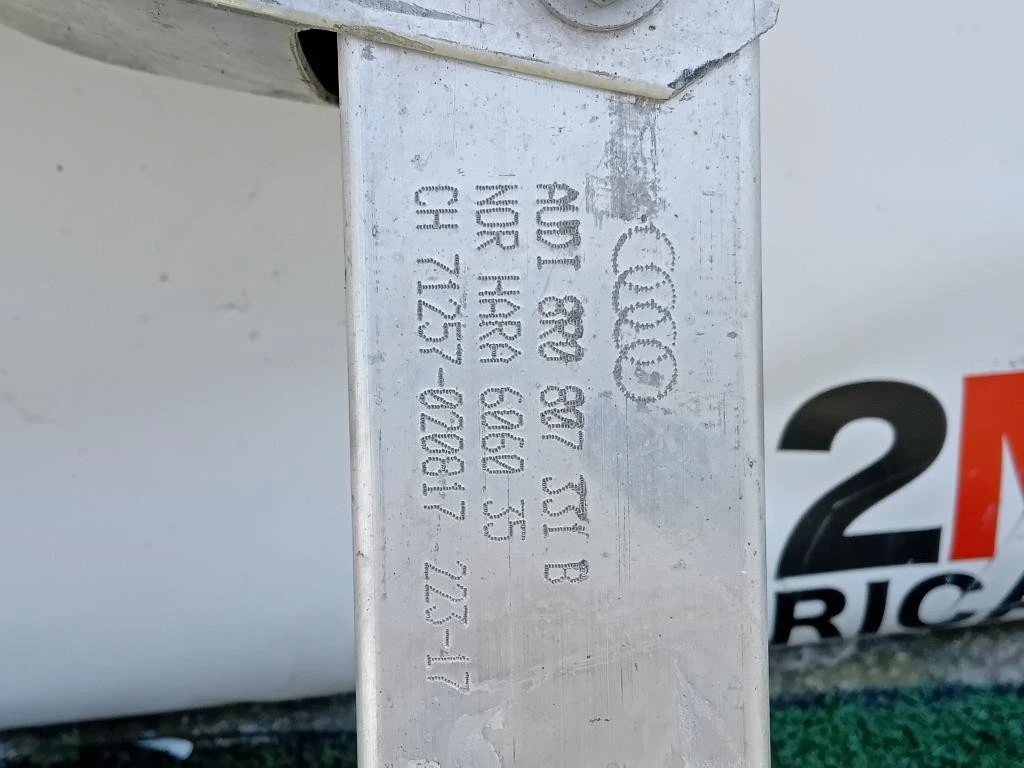 Traversa Paraurti POST 8R0807331B Audi Q5 8RB 2009