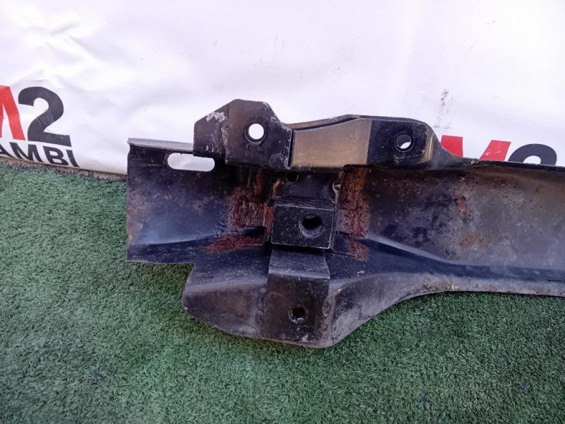 Traversa Paraurti POST 13219051 Opel Zafira B 2005