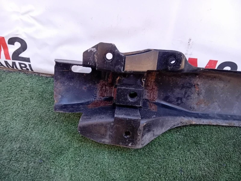 Traversa Paraurti POST 13219051 Opel Zafira B 2005