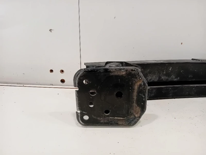 Traversa Paraurti POST 8059403 Toyota RAV 4 IV 2013