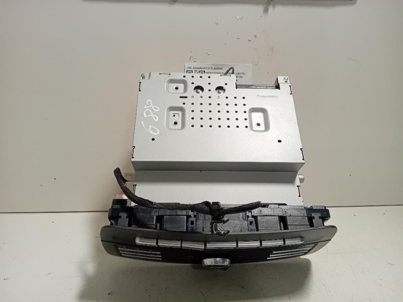 Unità Autoradio A2469002718 Mercedes Classe A W176 2015