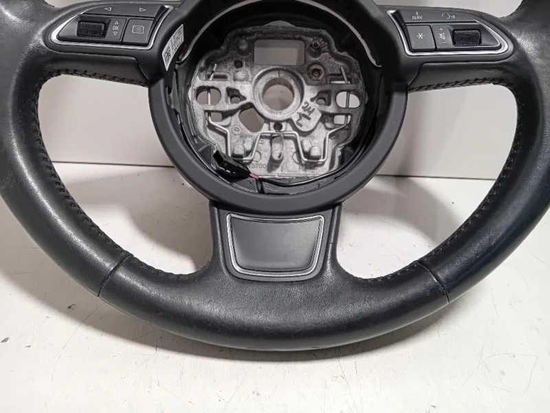 Volante 611013700 Audi A1 8X1 2010