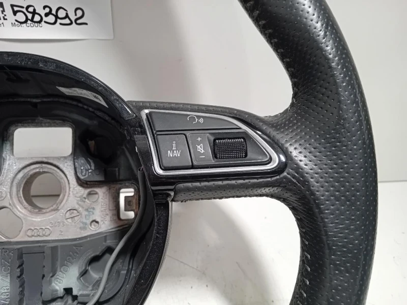 Volante 8K0419091CB Audi A4 8K5 Avant 2012