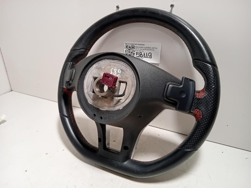 Volante A1724601803 Mercedes Classe A W176 2013