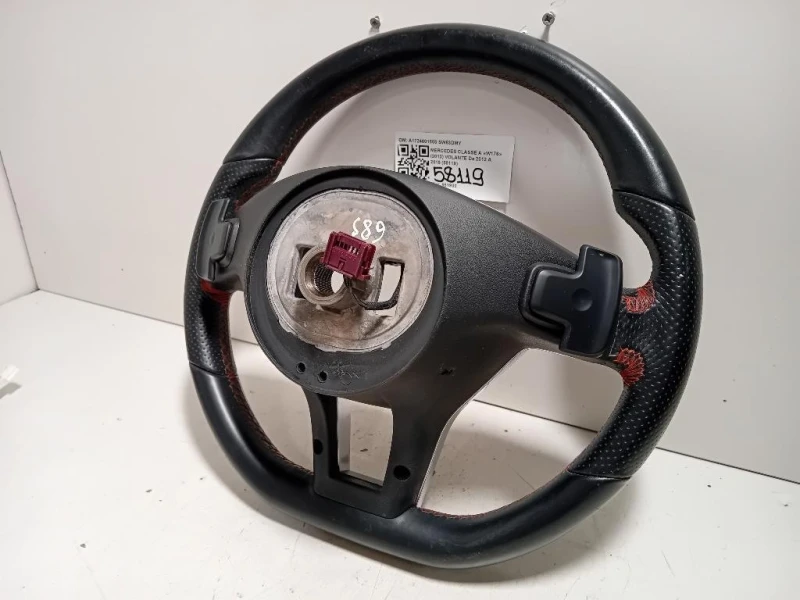 Volante A1724601803 Mercedes Classe A W176 2013