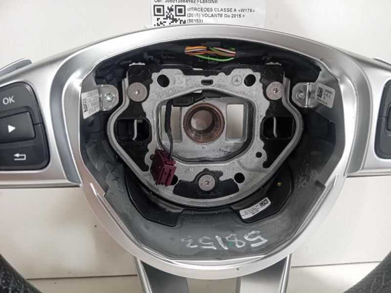 Volante 308013884162 Mercedes Classe A W176 2015
