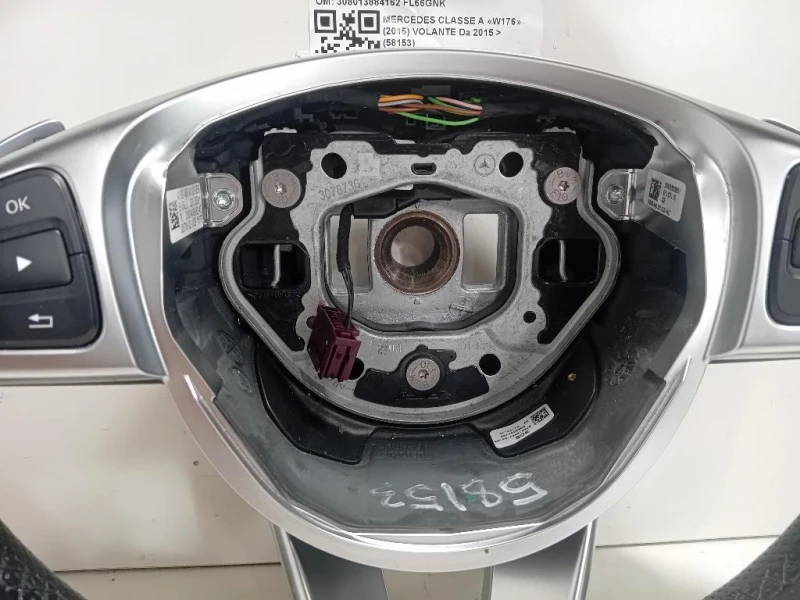 Volante 308013884162 Mercedes Classe A W176 2015