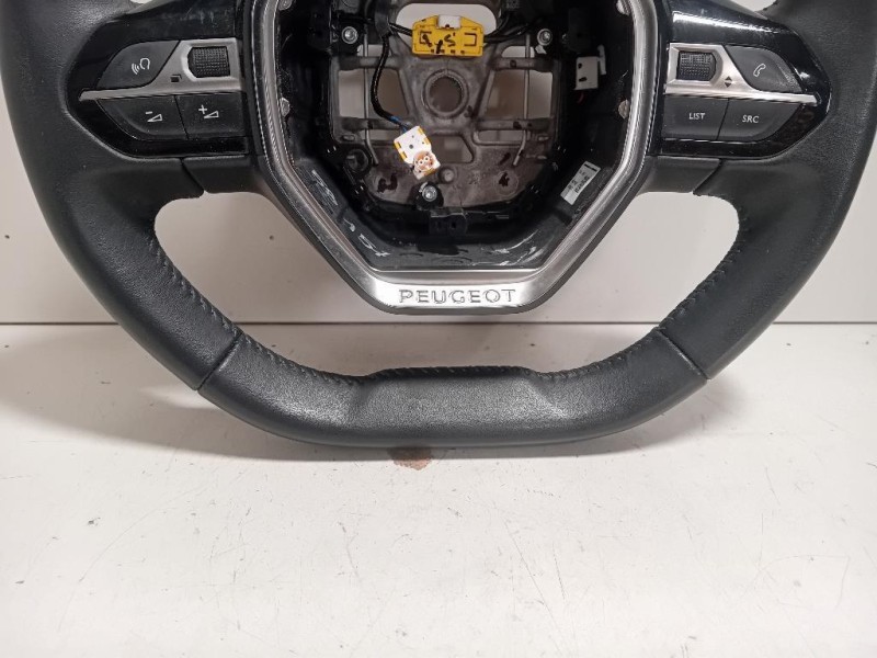 Volante 98255044ZD Peugeot 2008 II 2020
