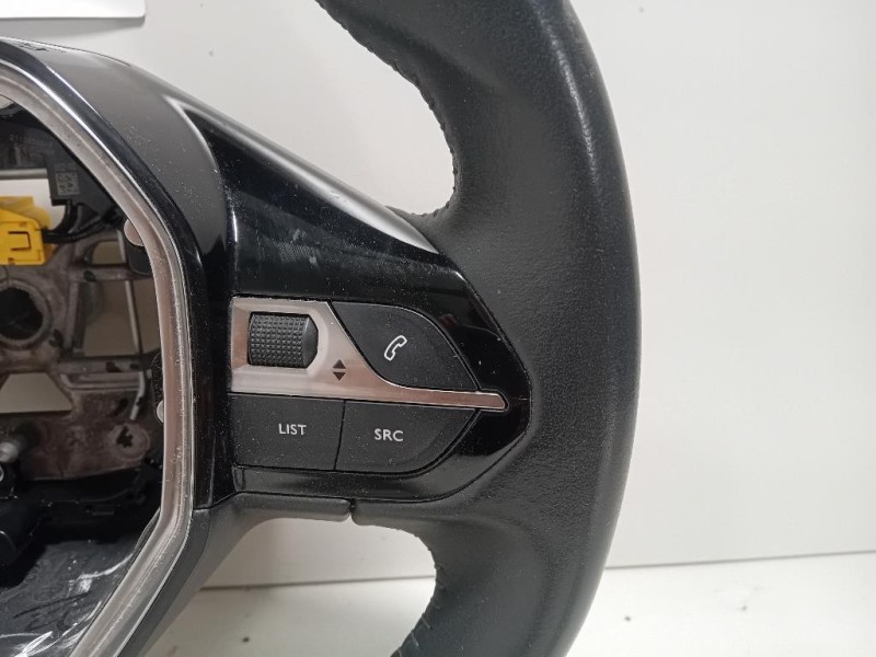 Volante 98255044ZD Peugeot 2008 II 2020