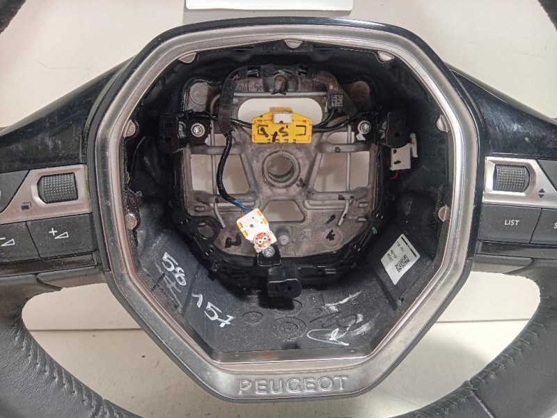 Volante 98255044ZD Peugeot 2008 II 2020
