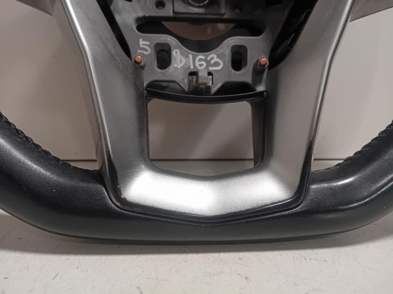 Volante VOLANTE Ssangyong Tivoli 2015