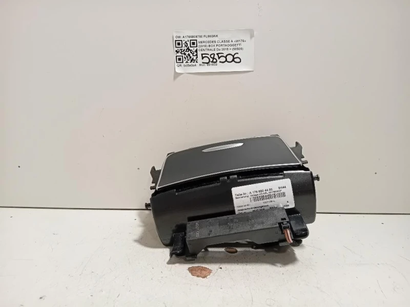 BOX Portaoggetti A1766804400 Mercedes Classe A W176 2015