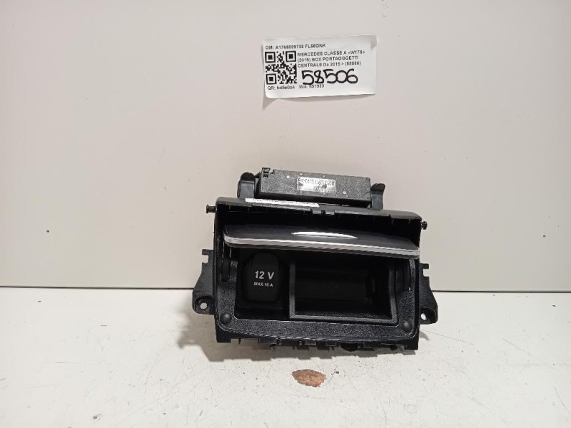 BOX Portaoggetti A1766804400 Mercedes Classe A W176 2015