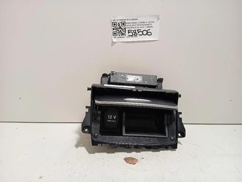 BOX Portaoggetti A1766804400 Mercedes Classe A W176 2015