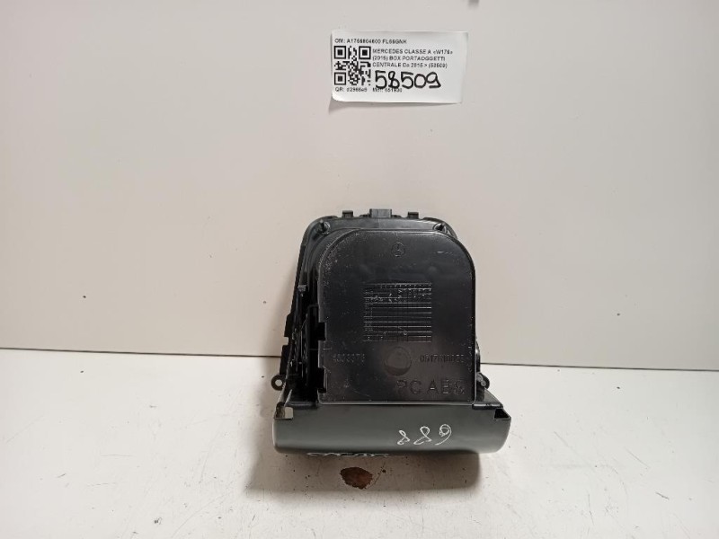 BOX Portaoggetti Centrale A1766804600 Mercedes Classe A W176 2015