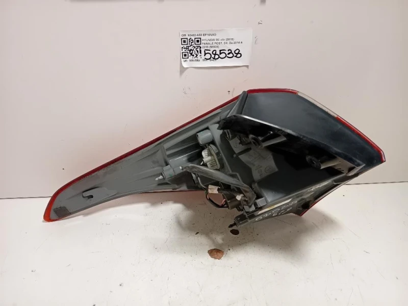 Fanale POST DX 92402-A50 Hyundai I30 II 2015