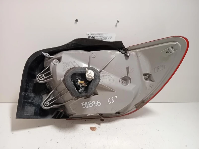 Fanale POST SX A1769060300 Mercedes Classe A W176 2013