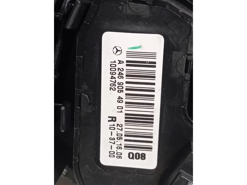 Maniglia Porta INT ANT DX A2467600 Mercedes Classe A W176 2015