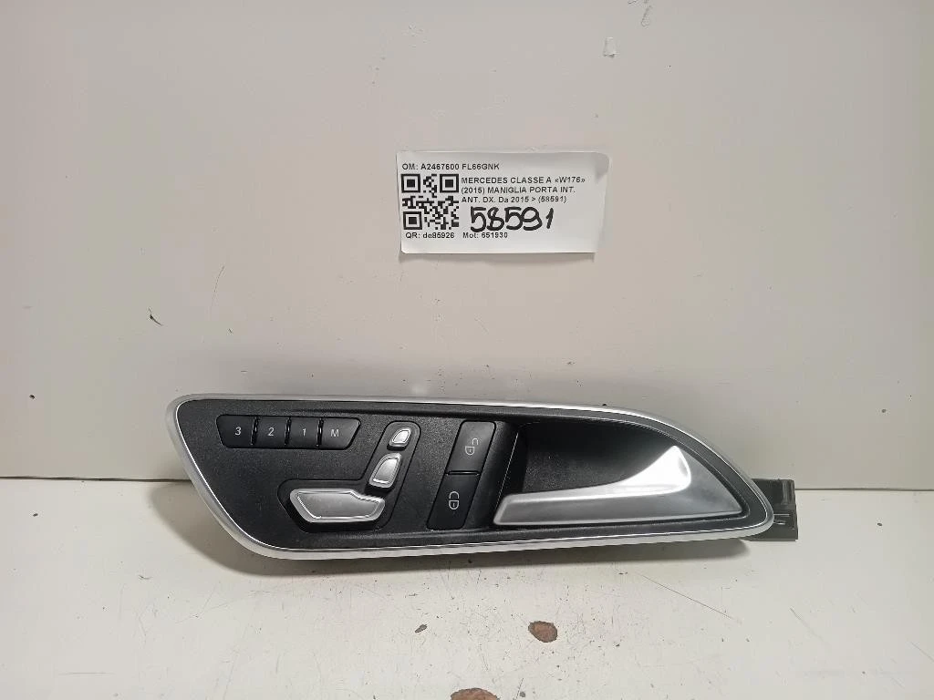 Maniglia Porta INT ANT DX A2467600 Mercedes Classe A W176 2015