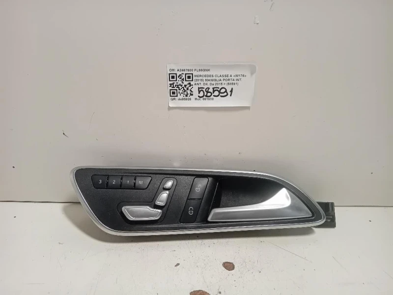 Maniglia Porta INT ANT DX A2467600 Mercedes Classe A W176 2015