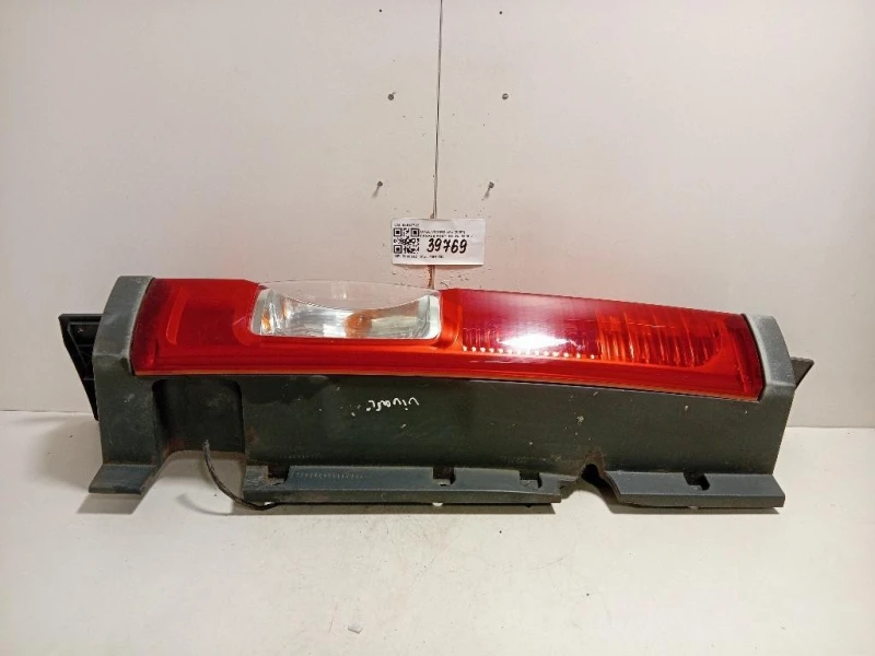 Fanale POST DX 265A60118R Opel Vivaro A 2007
