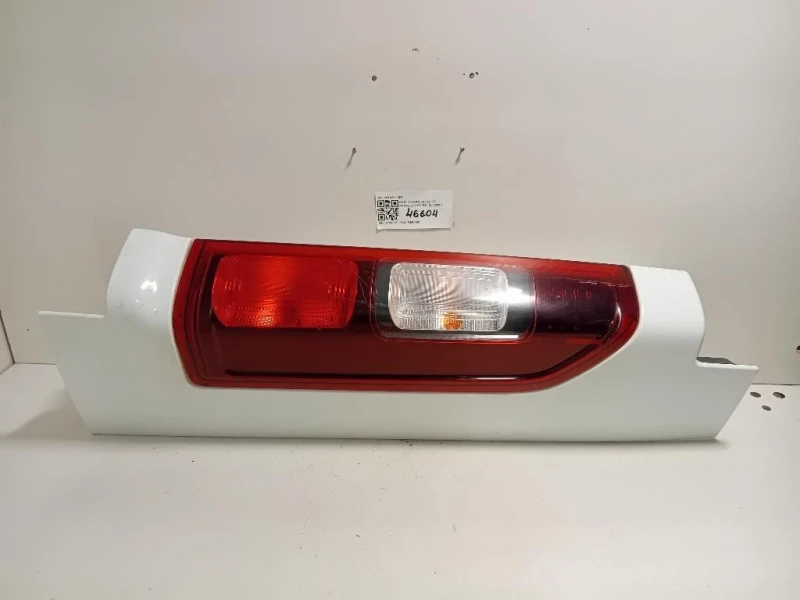 Fanale POST DX 265A60118R Opel Vivaro A 2007