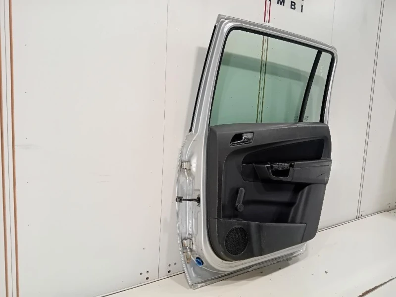 Porta POST DX 13203016 Opel Zafira B 2005